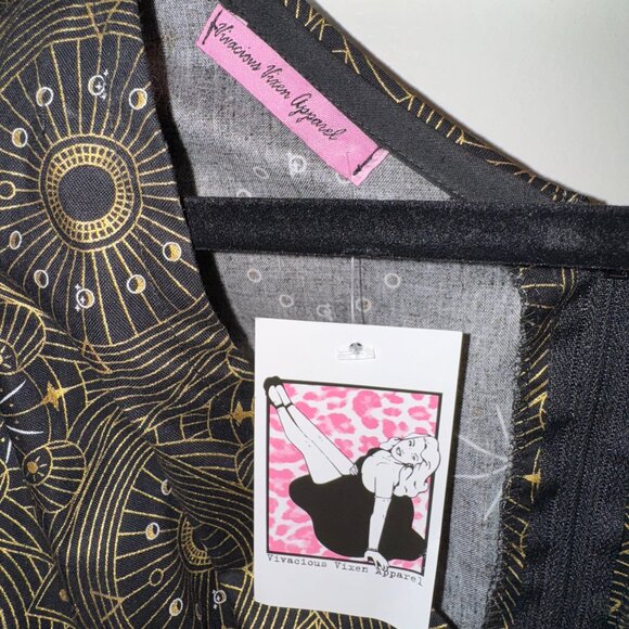 Vivacious Vixen Apparel - Tillie Dress in Art Deco Print (Size 3X) - Picture 6 of 7